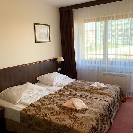 Apartamenty Arka Medical Spa **** Колобжег Экстерьер фото